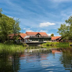 Chevin Country Park & 3* Otley (West Yorkshire)