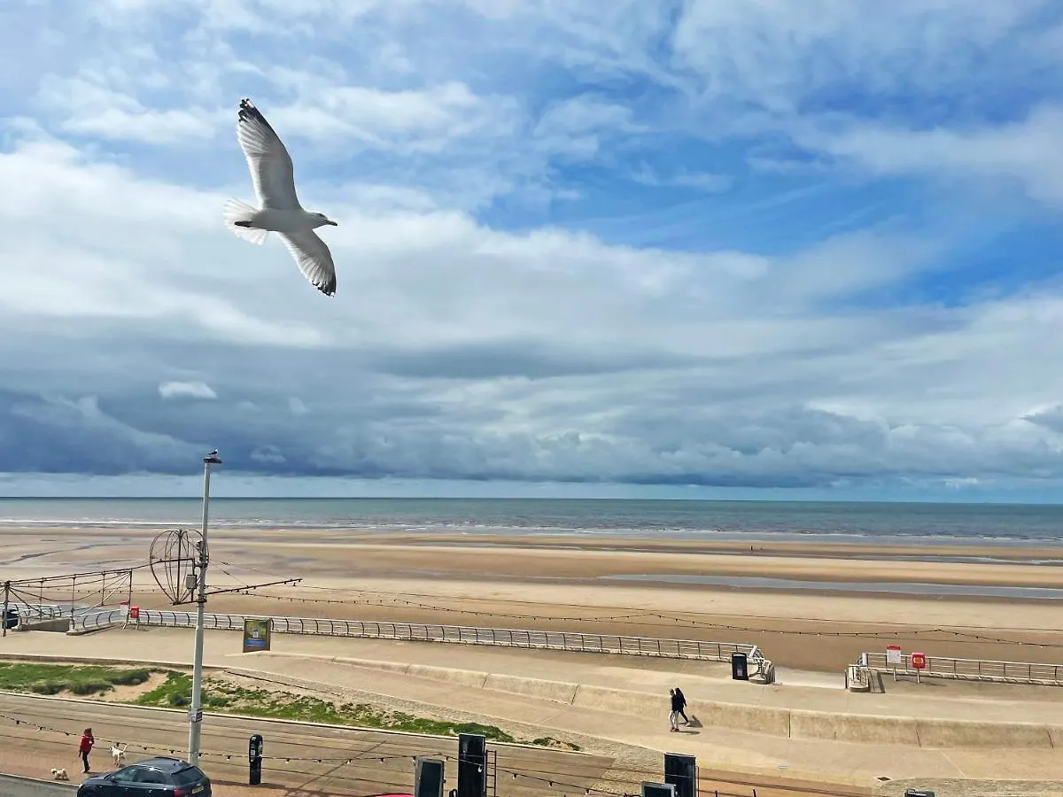 Sapphire Hotel Blackpool Promenade United Kingdom