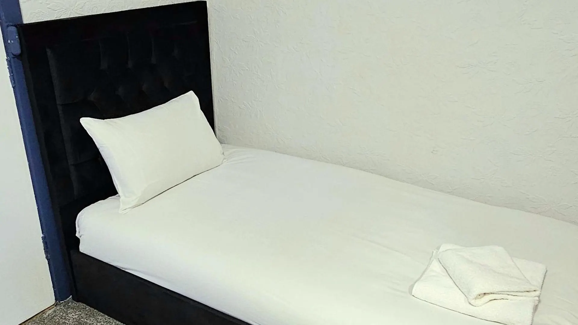 Sapphire Hotel Blackpool Promenade United Kingdom